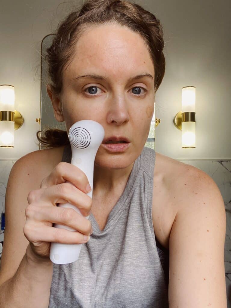 My AM Skincare Routine to Reverse Signs of Aging