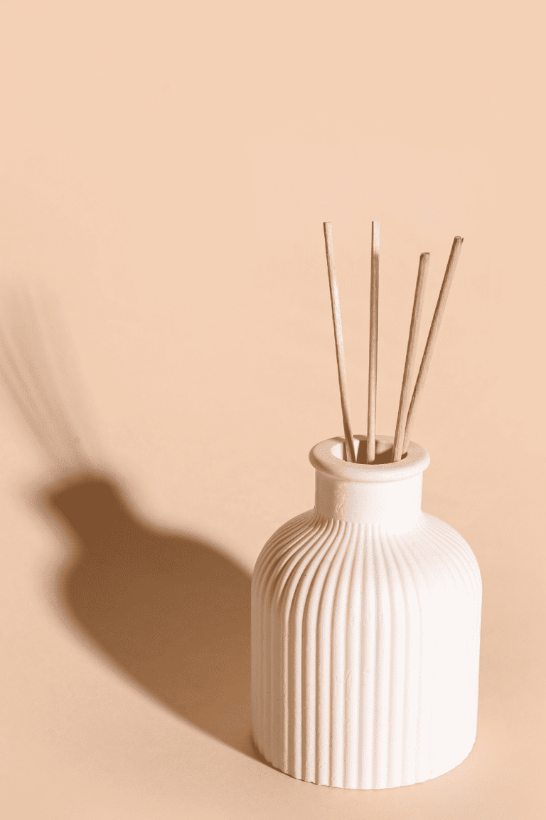 The 3 Best Non Toxic Reed Diffuser Options: The Quest for Clean Scent